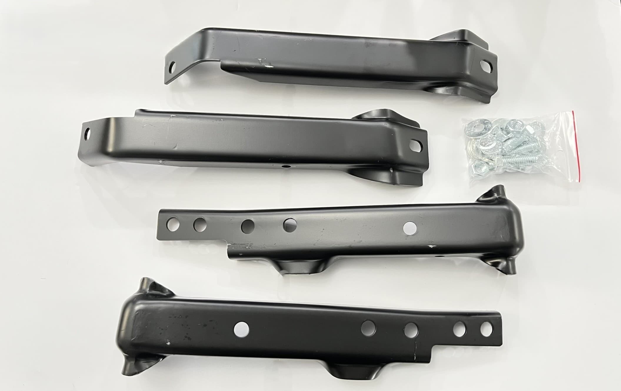 CHEVY 2WD BUMPER BRKT 67-72
