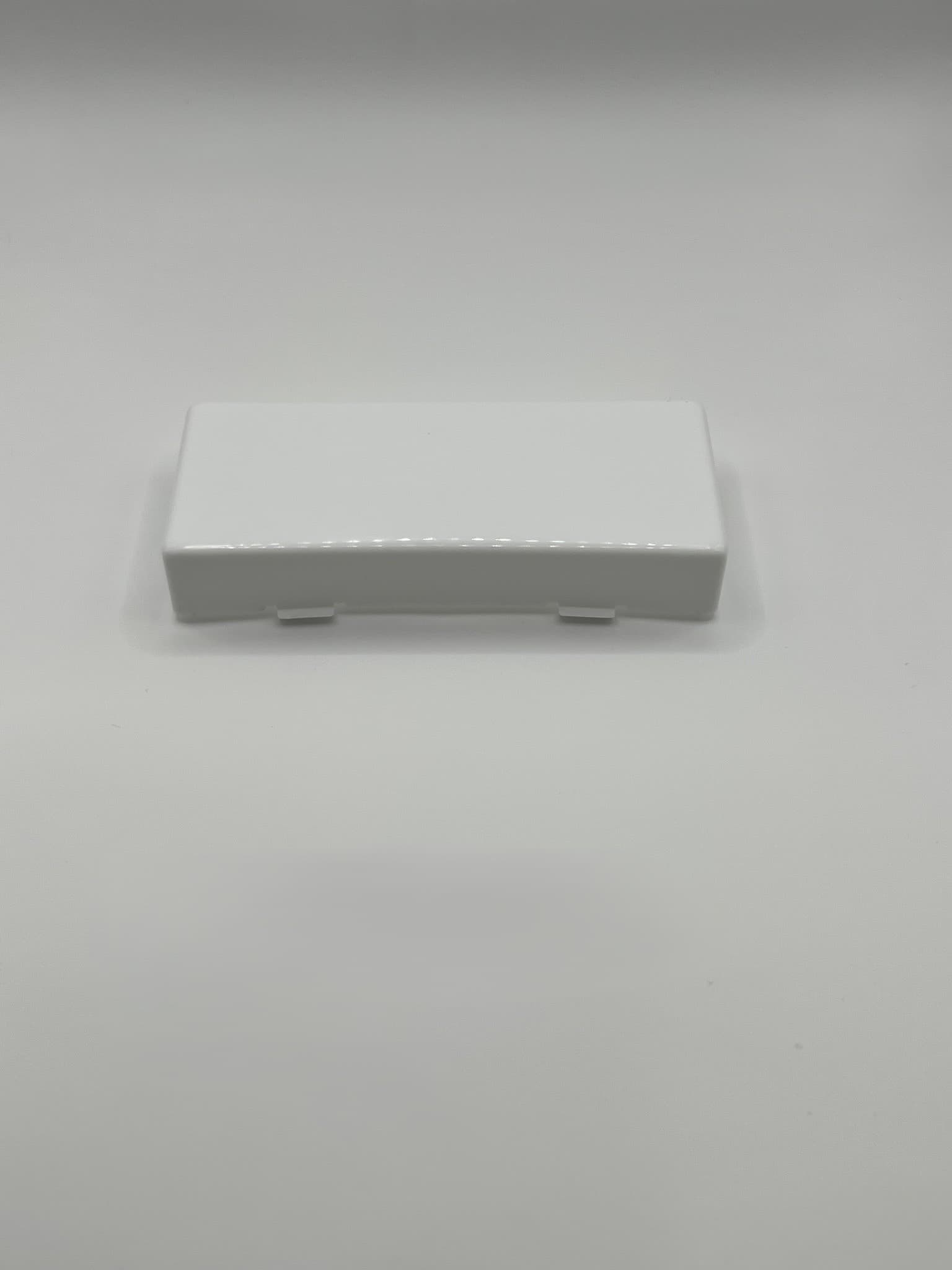 CHEVY GMC TRUCK DOME LIGHT LENS-WHITE, 84-87