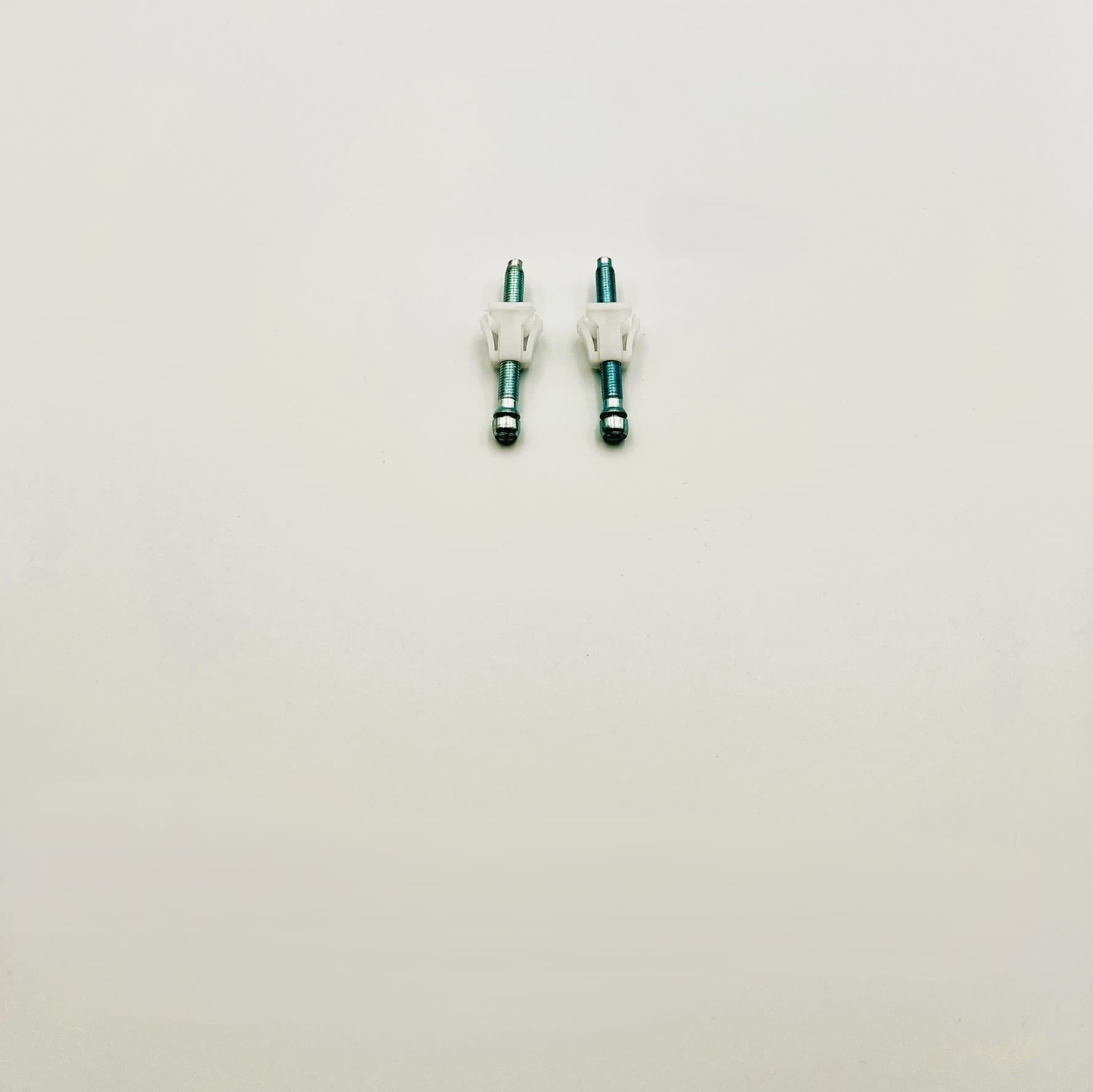 CHEVY GMC W SINGLE HL HEADLIGHT ADJ (DOES 1 H.L.) 79-87