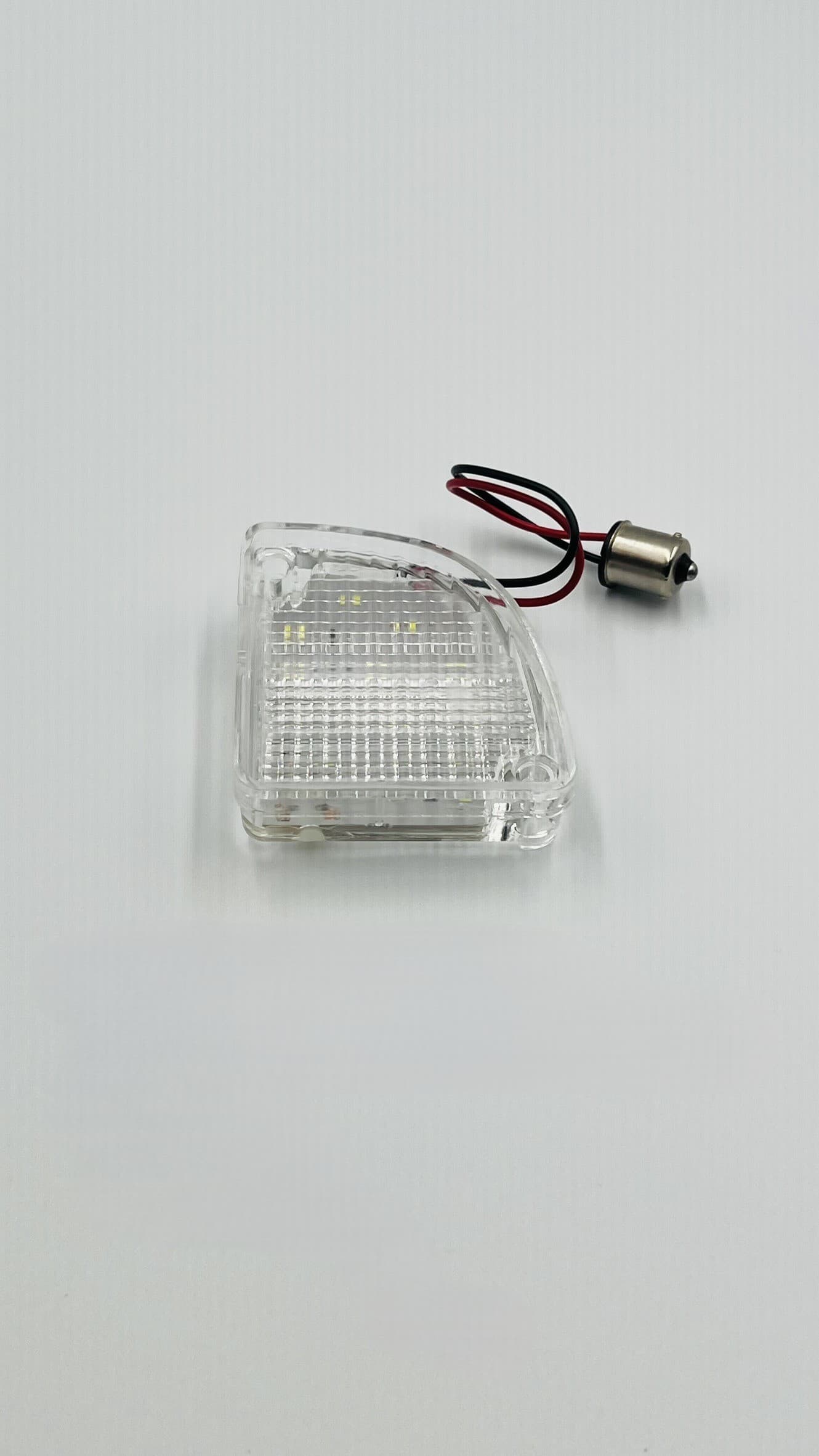 CHEVY GMC TRK RH FLEETSIDE BACKUP LENS LED 67-72