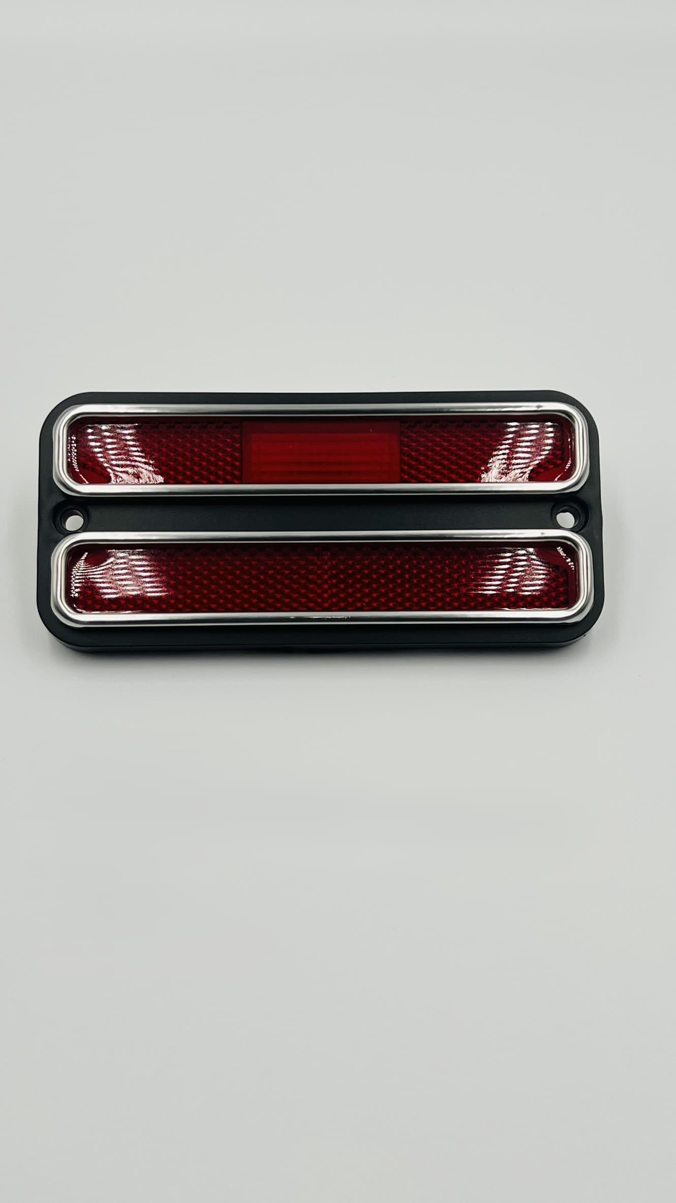 CHEVY GMC REAR SIDE MARKER LAMP RED-DELUXE 68-72