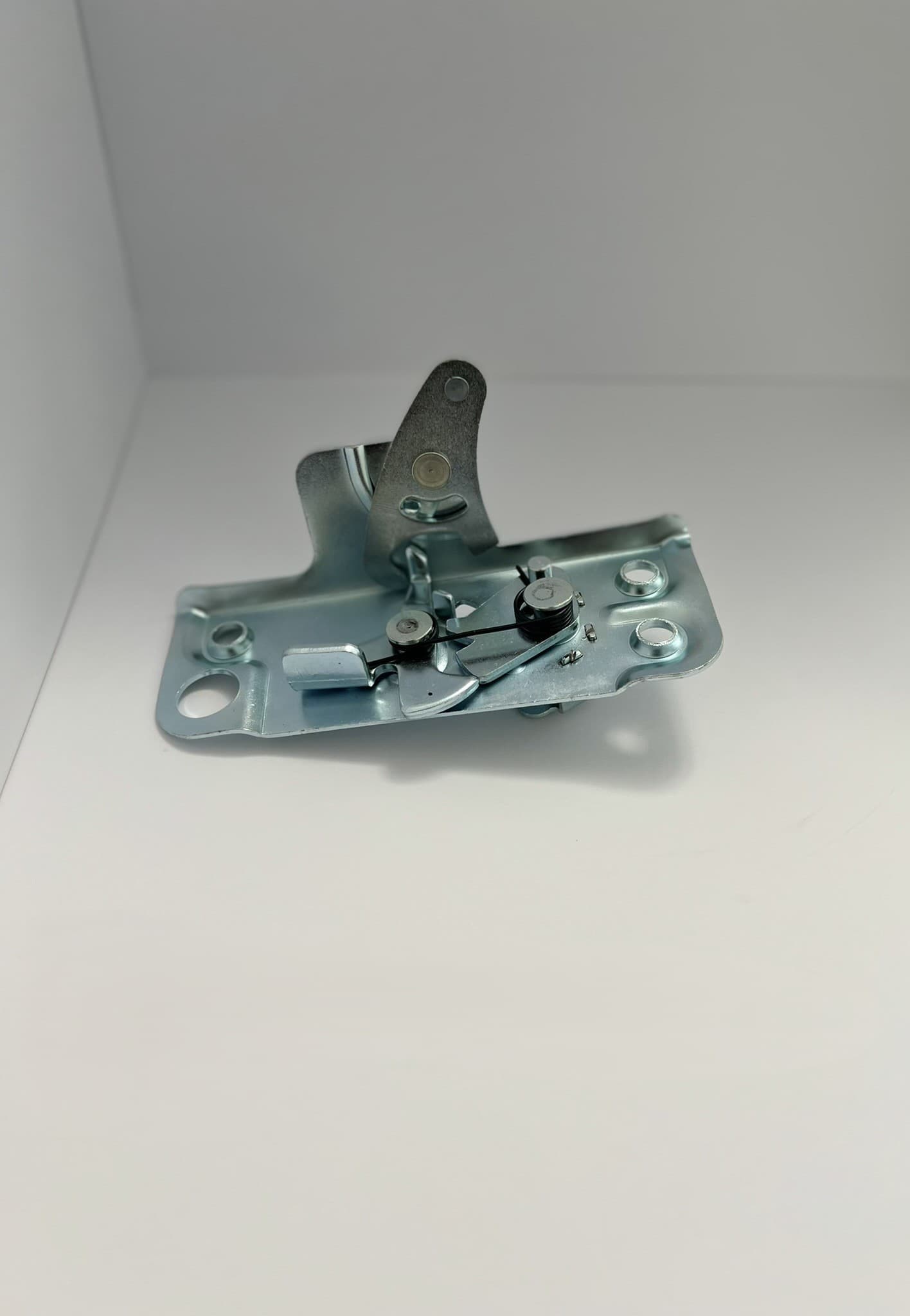 CHEVY GMC TRK DOOR LATCH, RH, 55-59