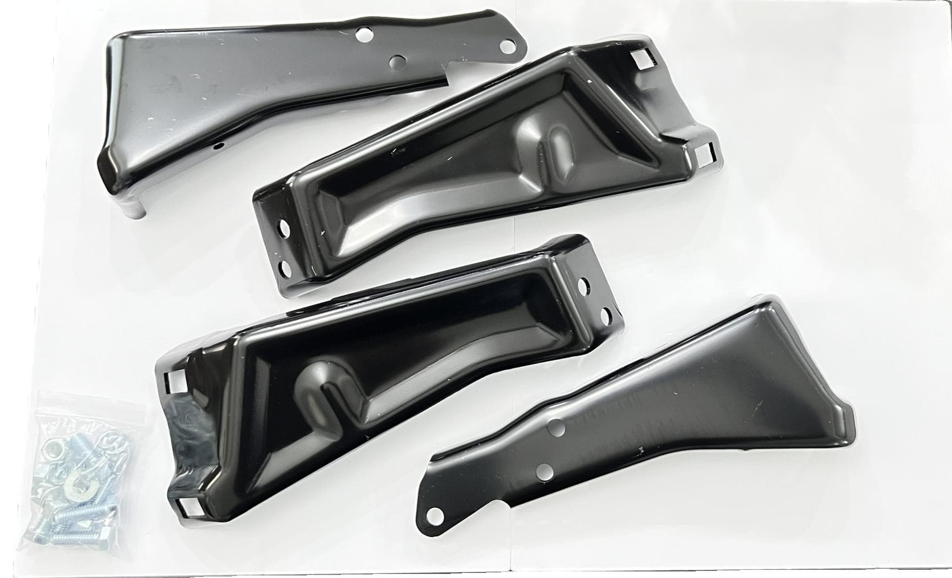 CHEVY/GMC TRK REAR BUMPER BRKT SET FLEETSIDE 81-87
