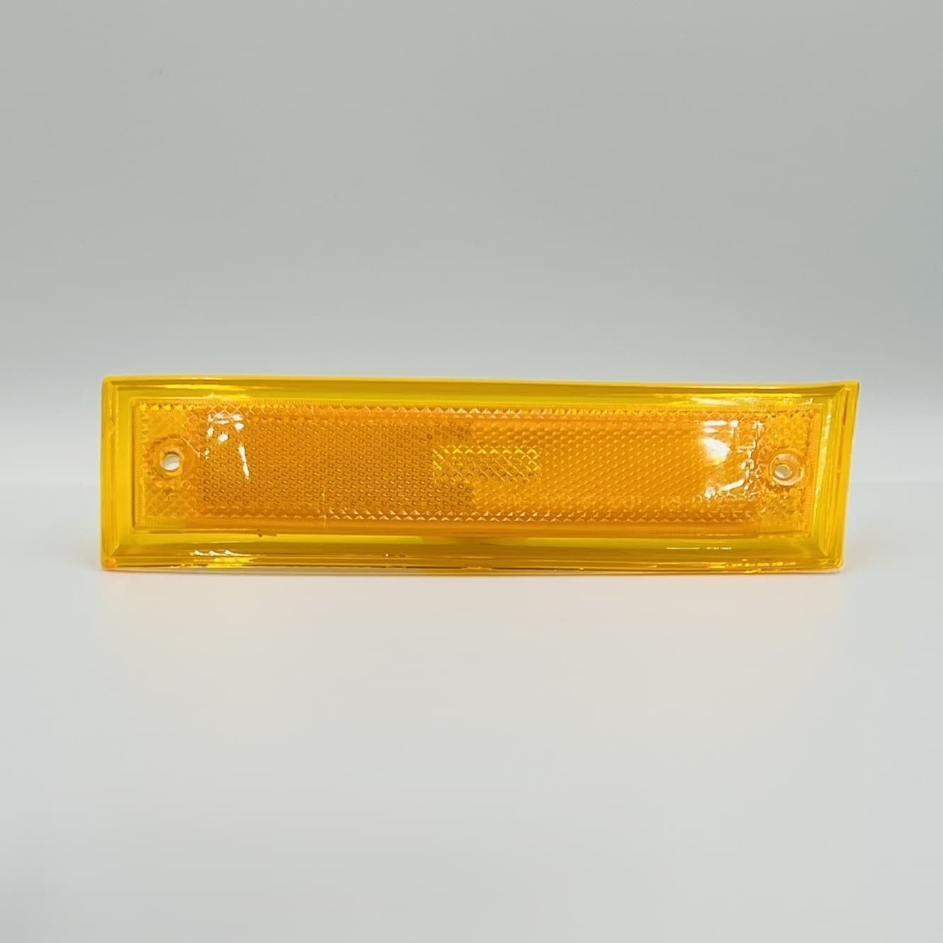 CHEVY GMC FRONT SIDE MARKER, STANDARD LH 81-87